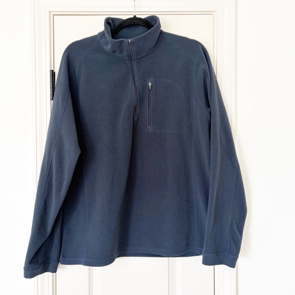 L.L. Bean Men's Navy Blue Qaurter Zip Fleece size large